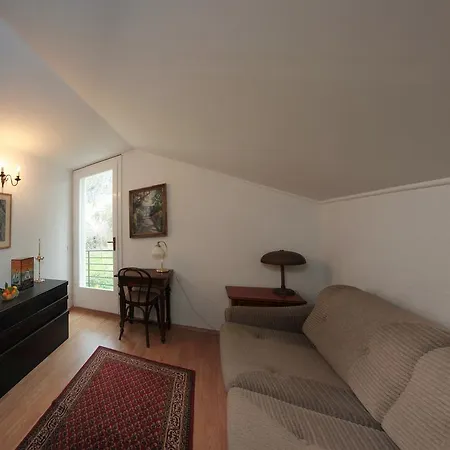 House & Garden By The * 奥瑞比克