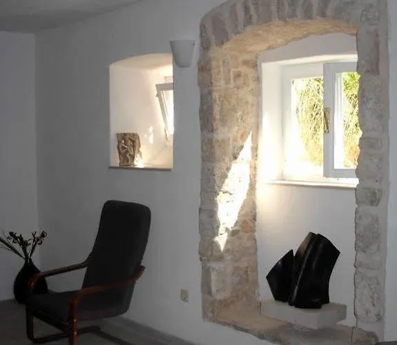 Сasa de vacaciones House & Garden By The